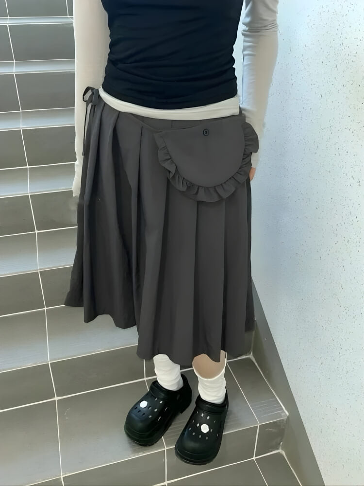 Pleated Pocket Midi Skirt